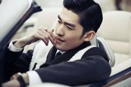 辉叔爆料张翰视频大全,张翰视频大全背后的故事与真相 第3张 辉叔爆料张翰视频大全,张翰视频大全背后的故事与真相 第3张